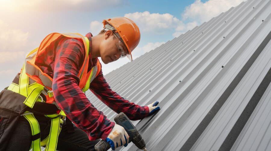 Professional Emergency Roof Repairs services in Hartland, VT